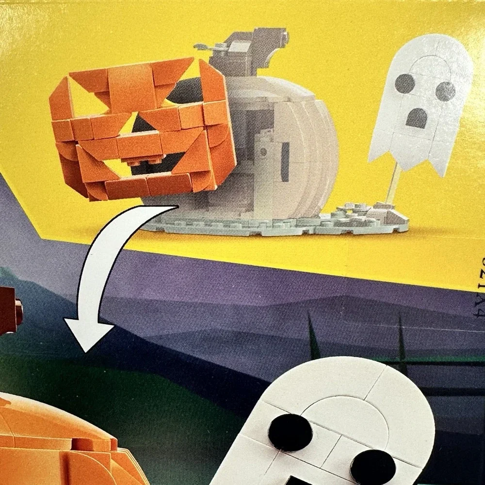 LEGO 40697 Halloween Pumpkin w Light Brick Ghost Creator Set 254pcs NEW - Picture 3 of 9